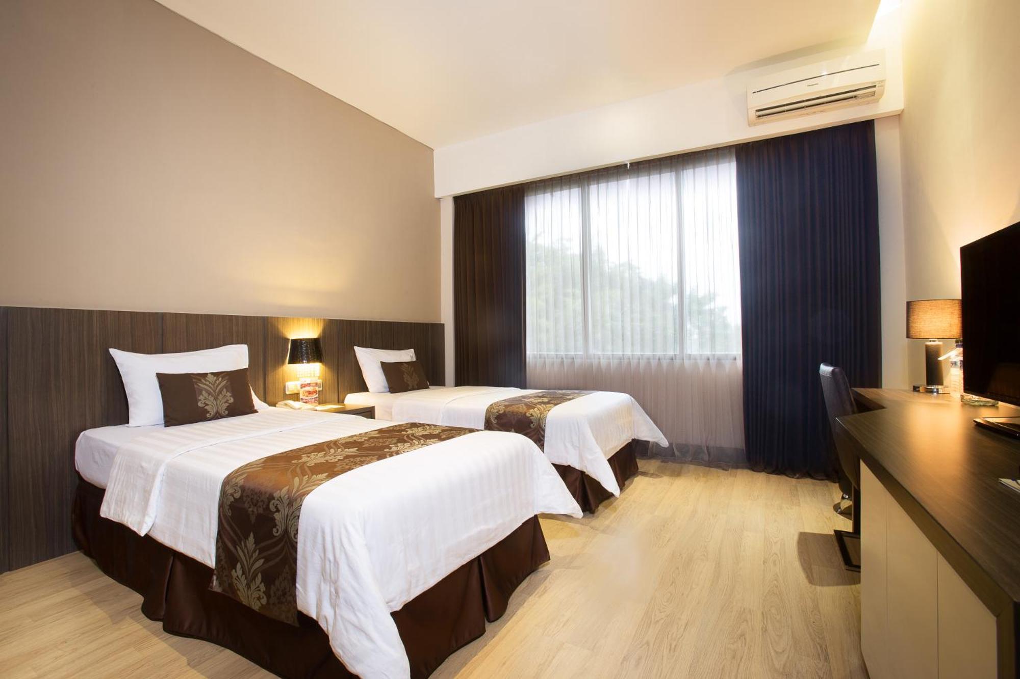 פאנגקלאן בון Grand Kecubung Hotel מראה חיצוני תמונה