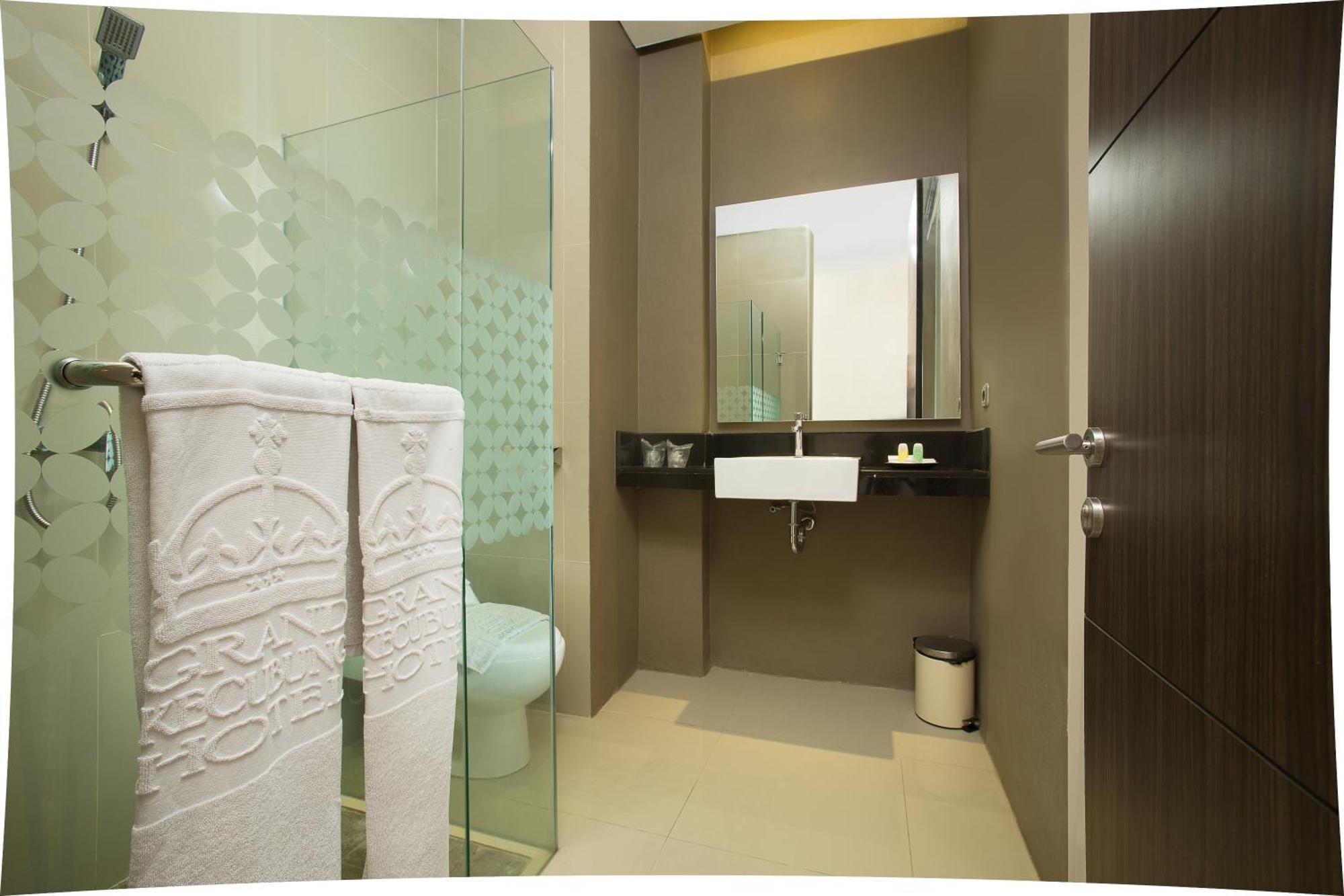 פאנגקלאן בון Grand Kecubung Hotel מראה חיצוני תמונה