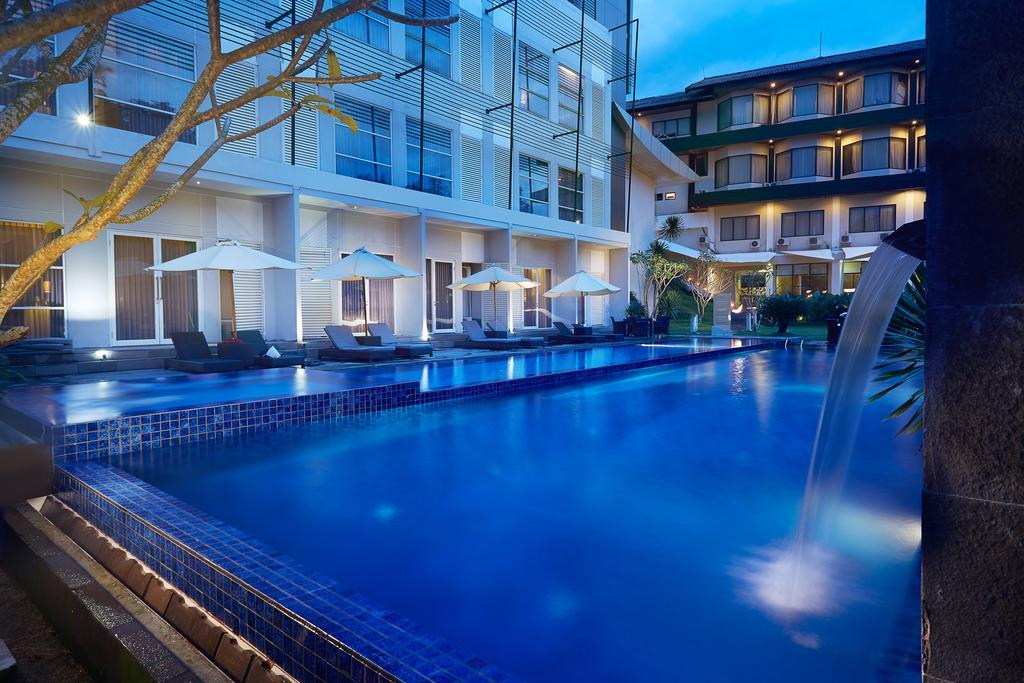 פאנגקלאן בון Grand Kecubung Hotel מראה חיצוני תמונה